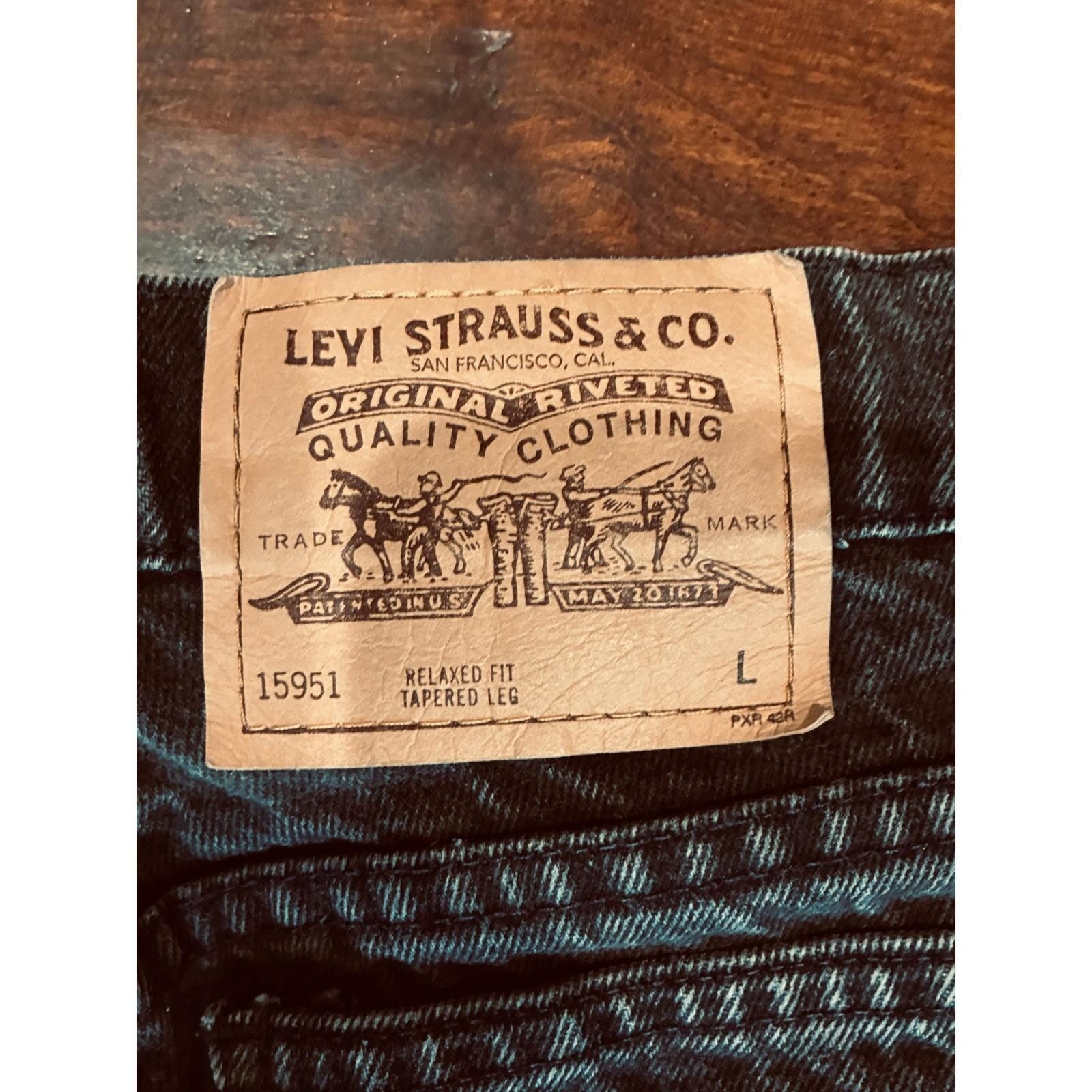 Vintage Levis 951-Orange Tab-Relaxed Fit Tapered Leg Denim Jeans-Black-Womens 8