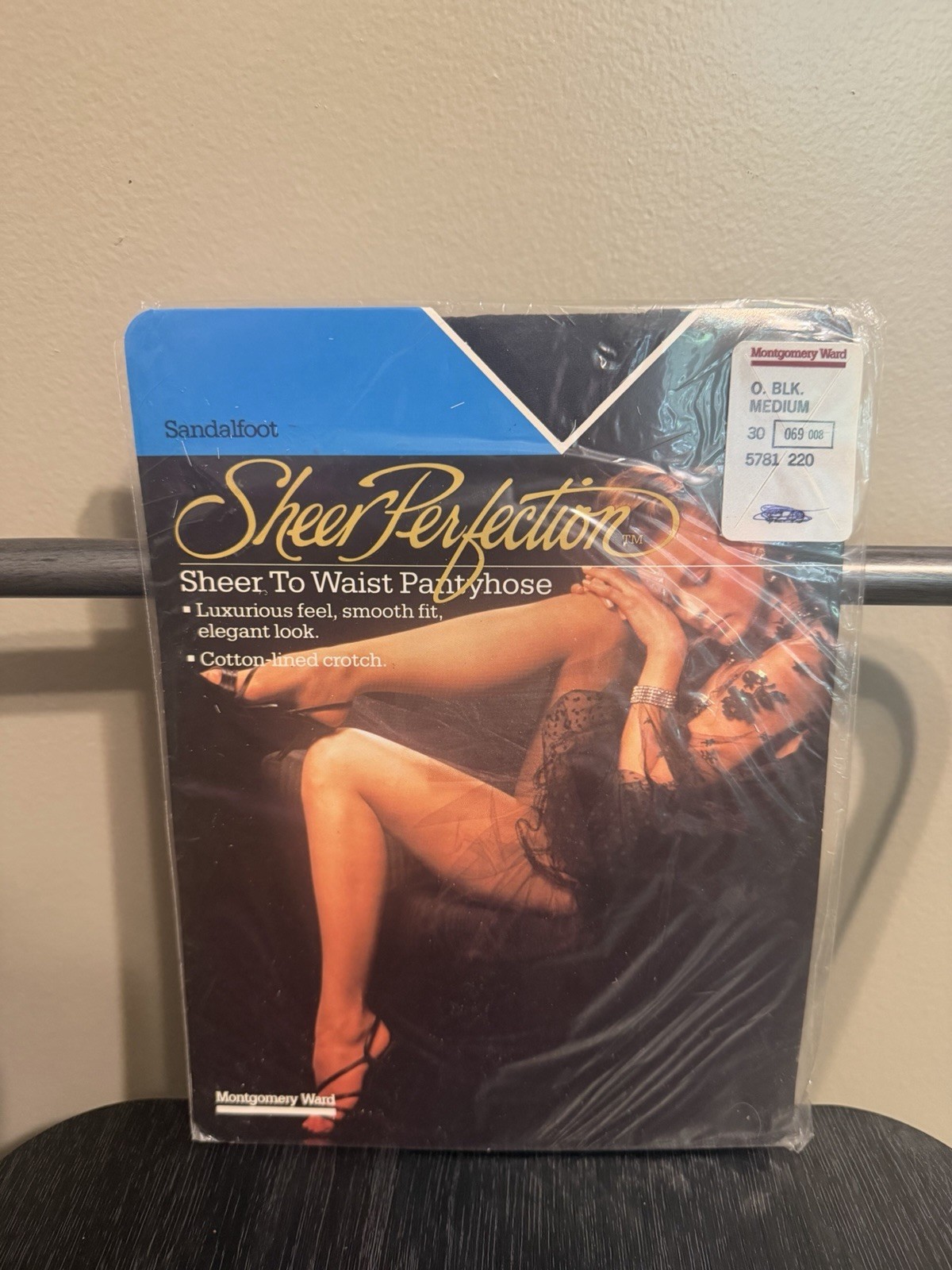 Vintage Montgomery Ward Sheer Perfection Pantyhose Black Medium NOS USA Made