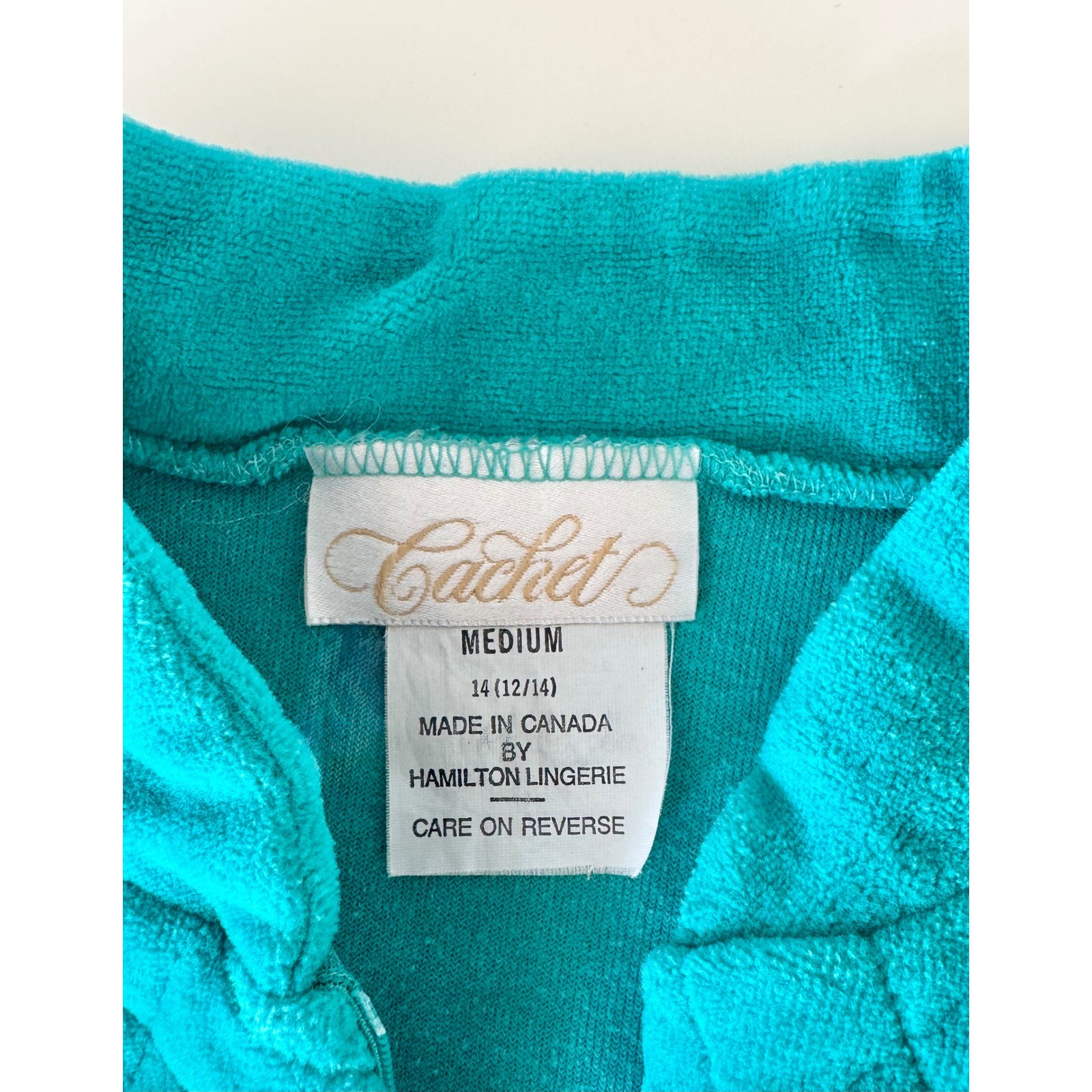 Cachet Robe Womens Medium Teal Vintage Quilted Velour Long Sleeve Housecoat Zip