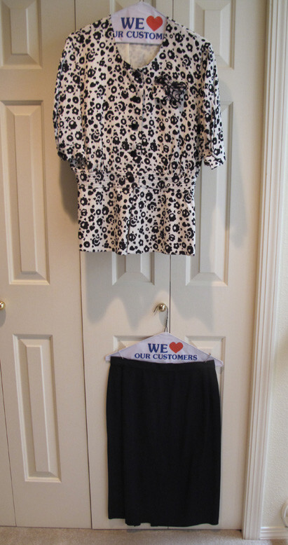 Louis Feraud Vintage 80s Silk Suit~Black White Top + Black skirt~Women 10~FREE H