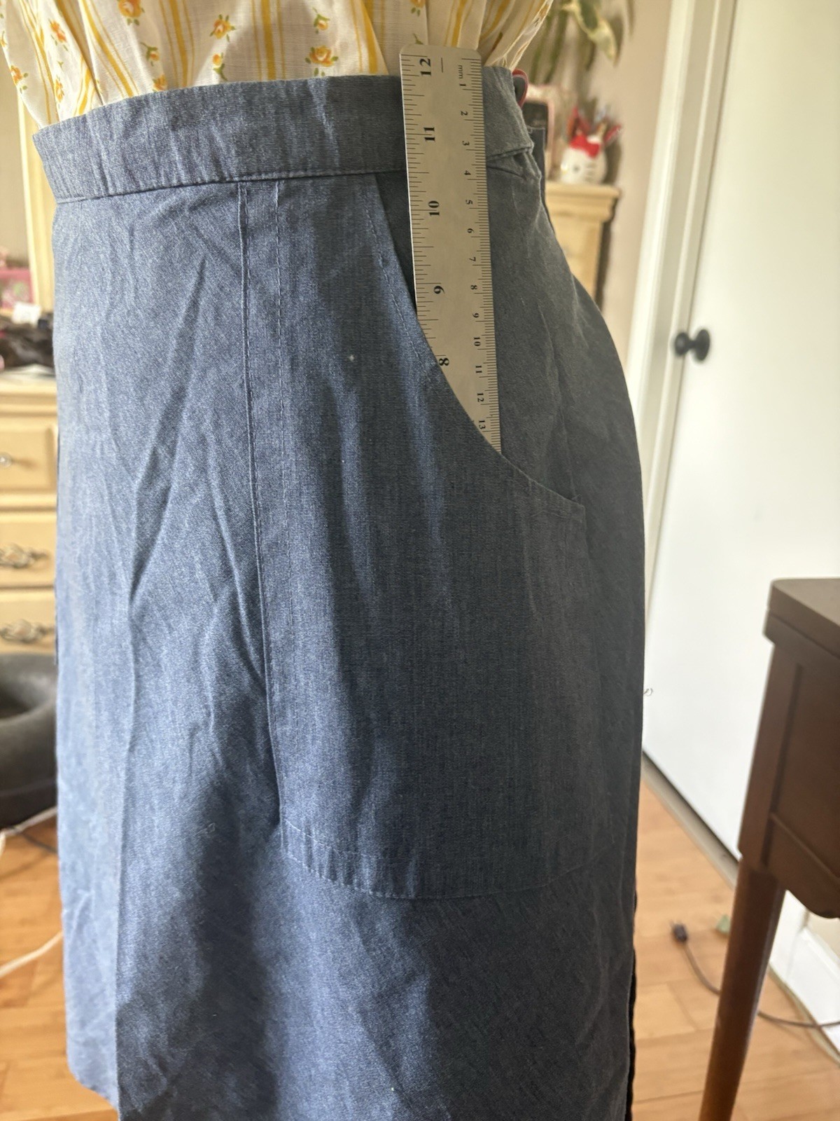 VTG 1950s/60s Handmade Chambray Wrap Skirt with Pockets 34” Waist