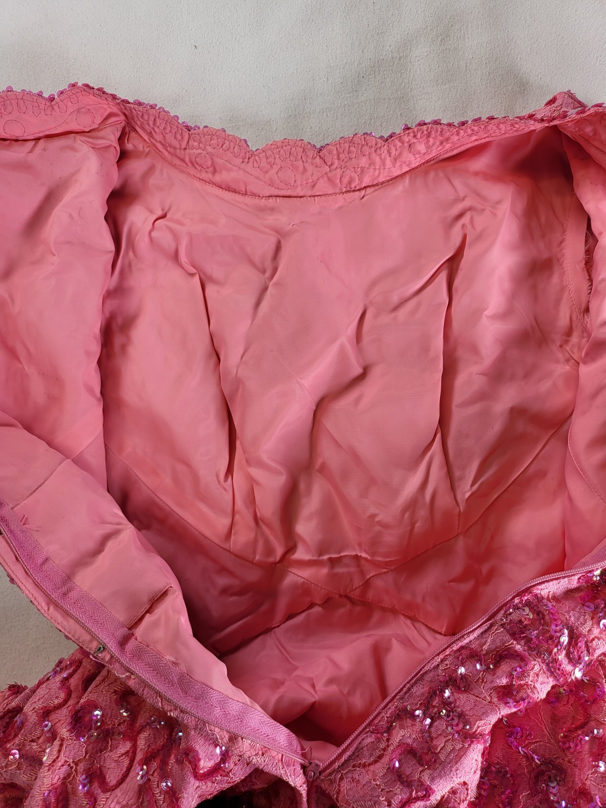1960&rsquo;s Vibrant Pink Shimmering Sequin & Lace Hostess Gown Dress Size 10
