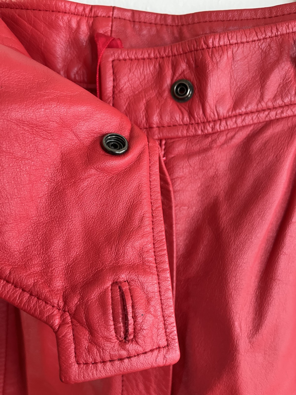 Vintage 1980s Cherry Red Genuine Leather Cropped Jacket & Pants Set Size 36