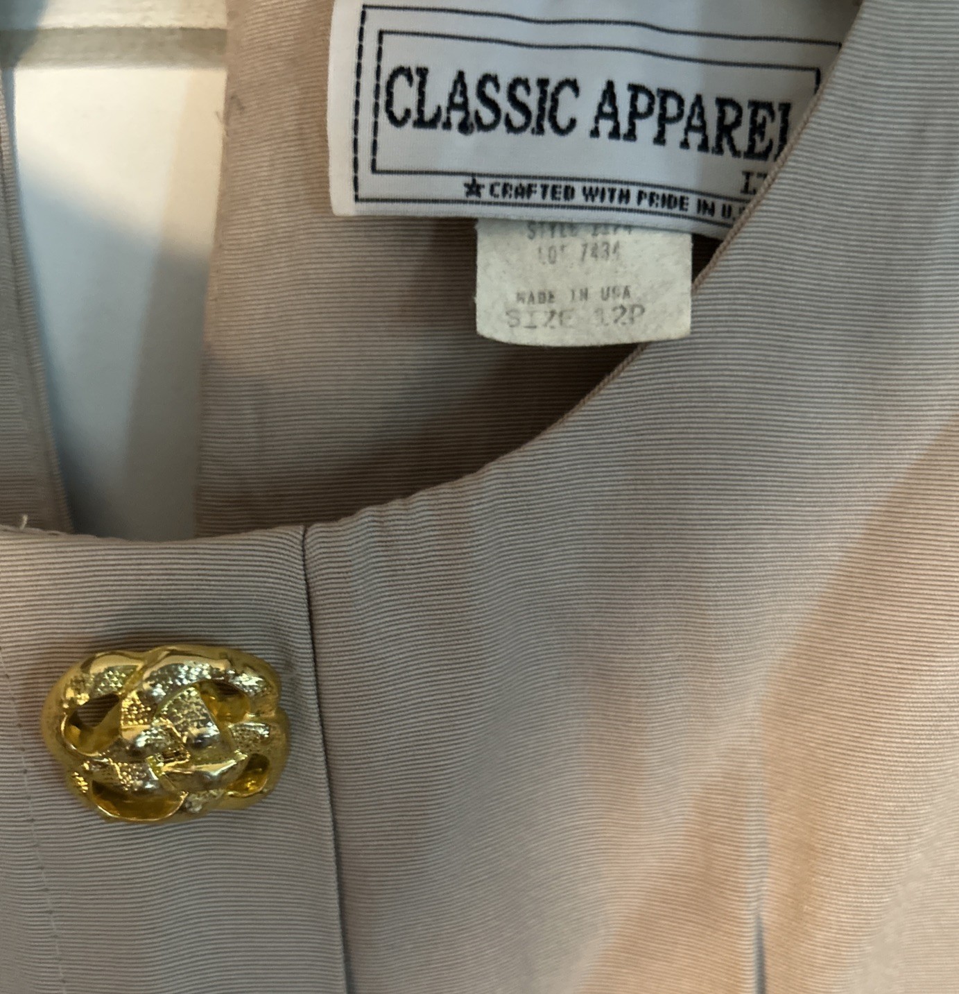 Vintage Classic Apparel Made In USA Womens Size 12p Tan Dress Matching Belt