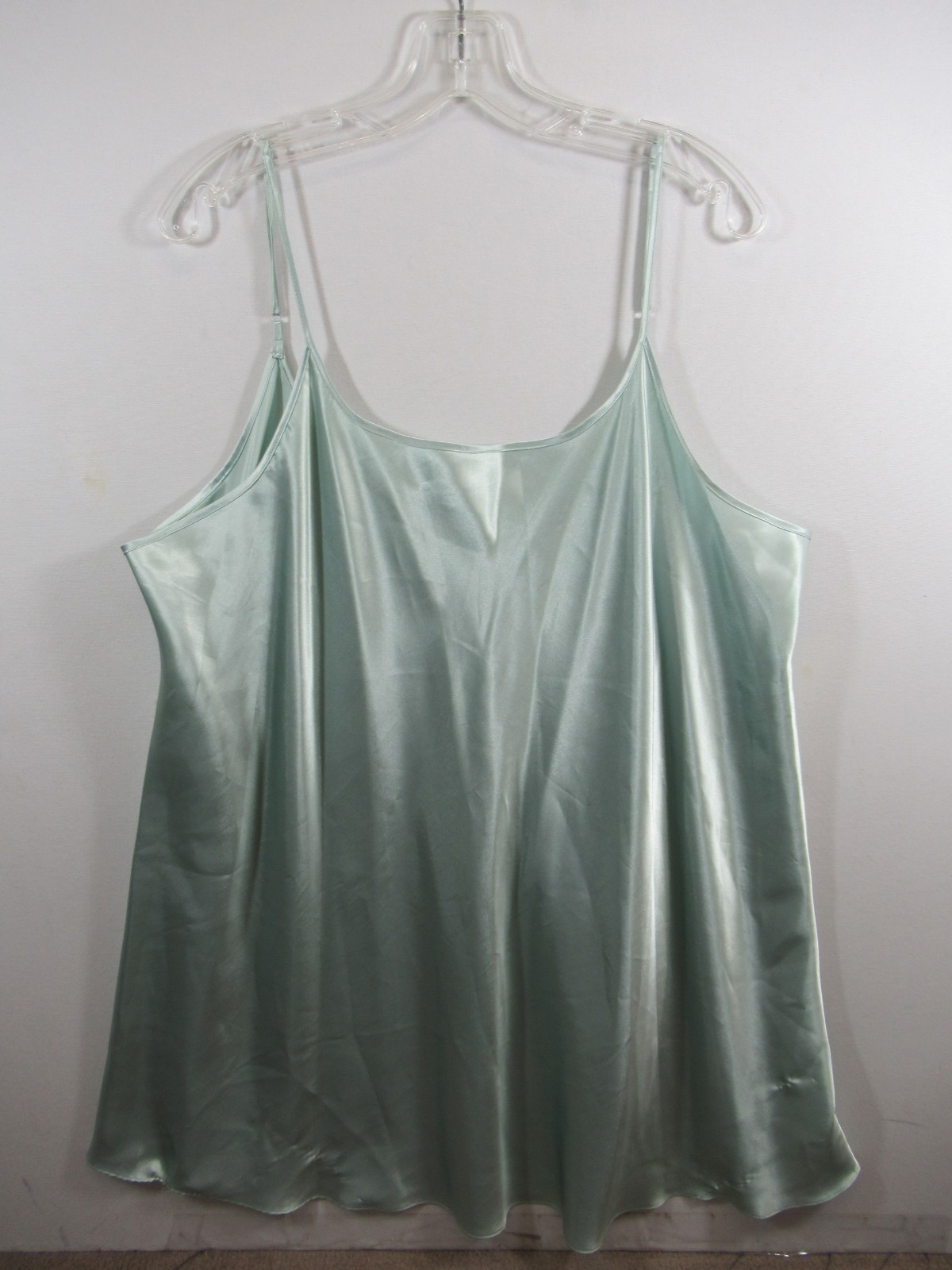 Vtg Delicate Treasures Shiny Satin Nightgown Plus Size 2X Sleeveless Feminine