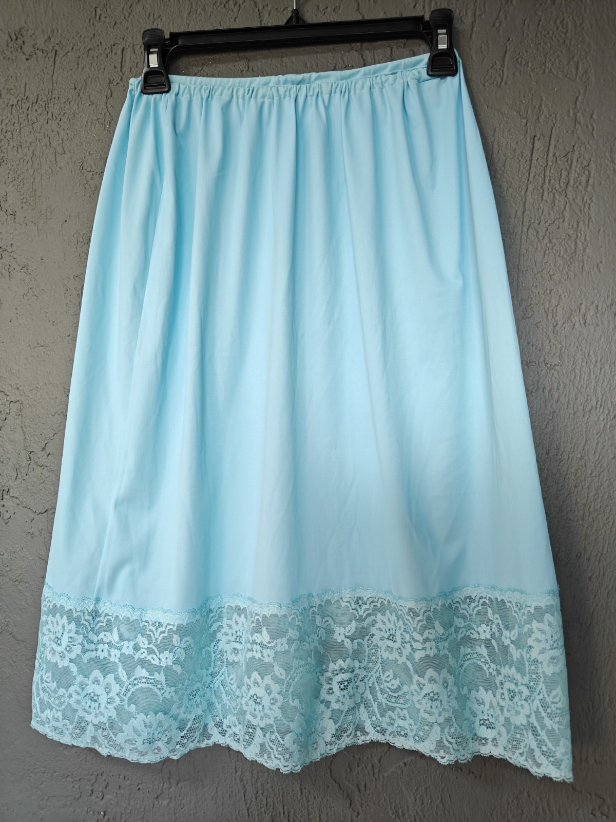 Vintage Van Raalte Large All Nylon Light Blue Half Slip Lace Trim *Read