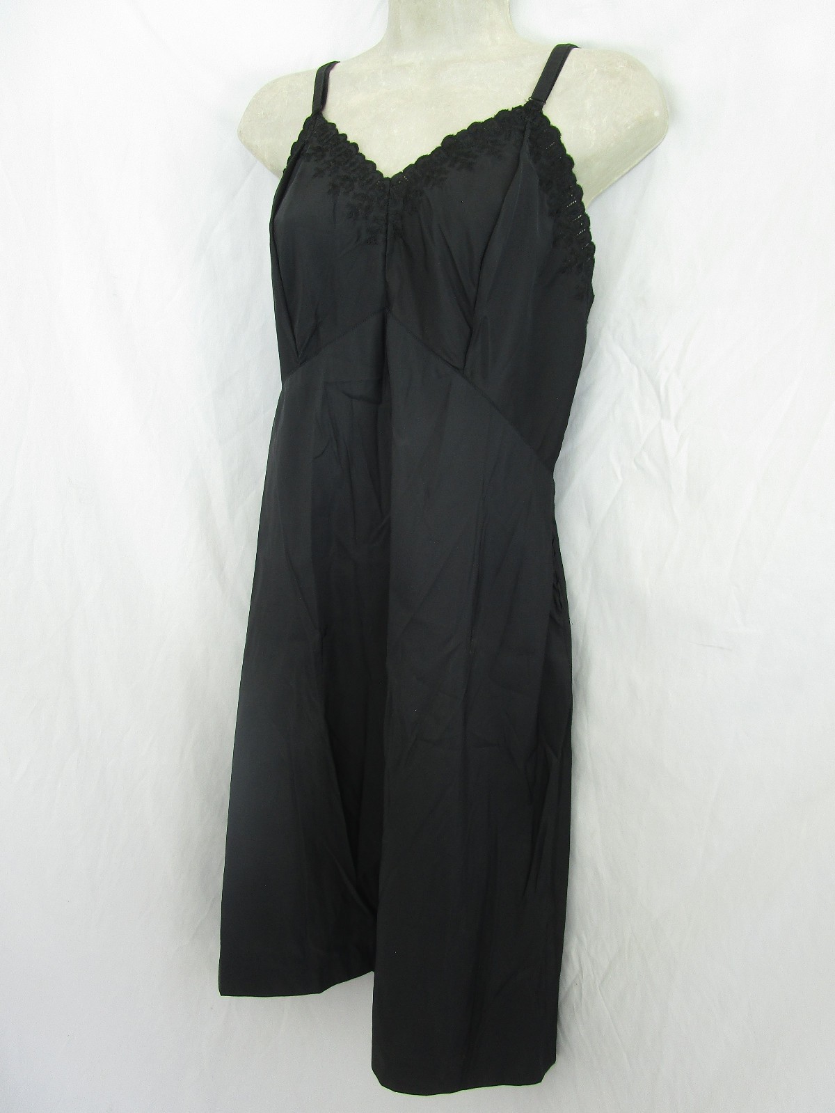Vtg Pembrooke Black Noisy Poly Nylon Pinup Dress Slip Side Zipper Full Figure 40