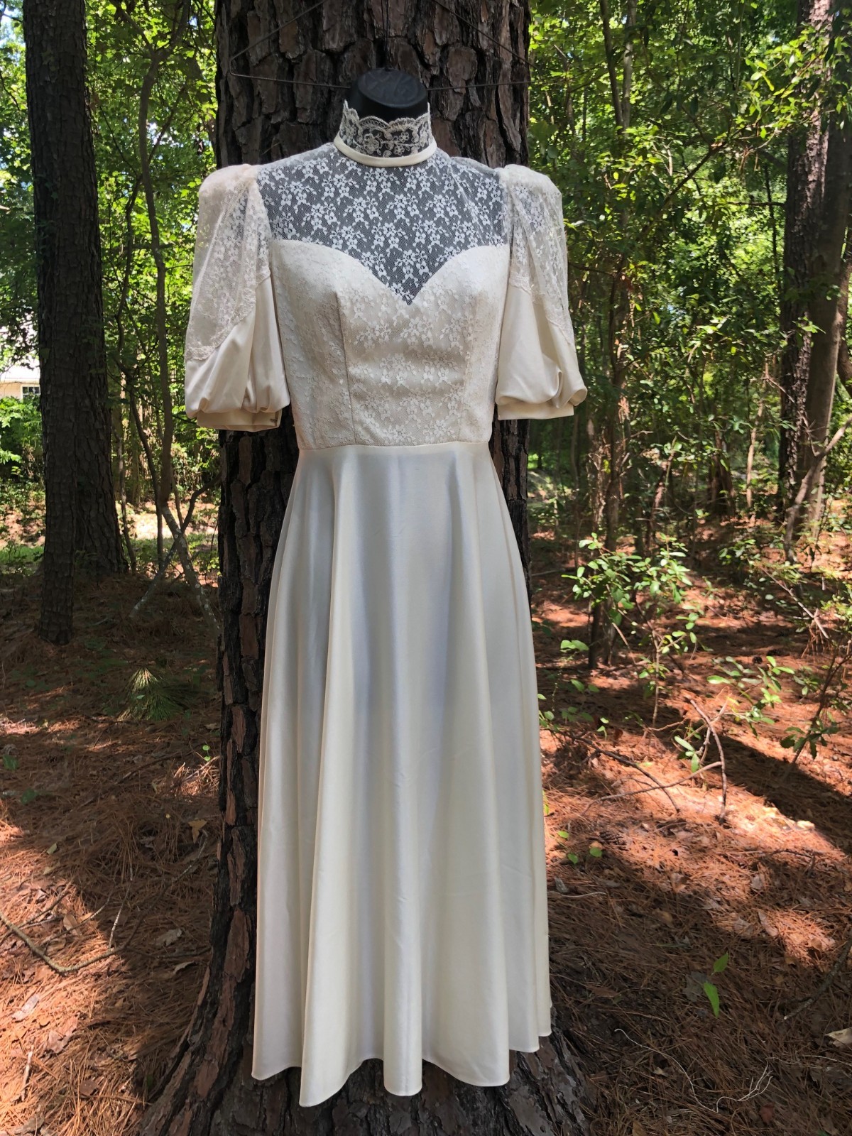 VTG 70&rsquo;S CREATIONS BY ARIA IVORY LACE LONG WEDDING GOWN A-LINE DRESS XS