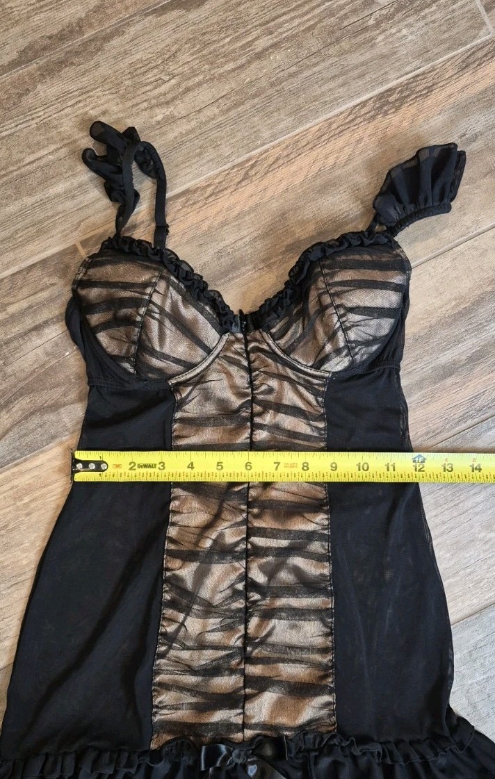 XS/S Vtg Frederick&rsquo;s of Hollywood Black & Gold Mesh Chemise Nightie Dress