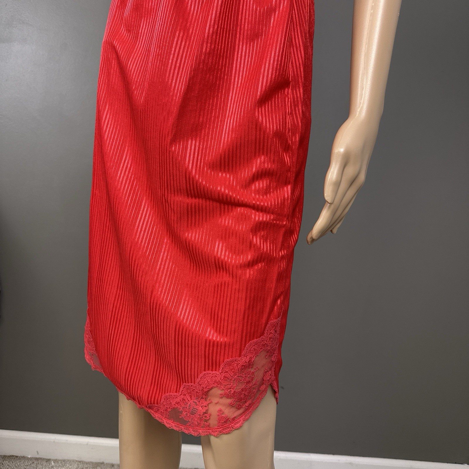 Vintage Bright Stripes Red Half Slip Lace Hem Shadow Stripe Midi No Size S? M?