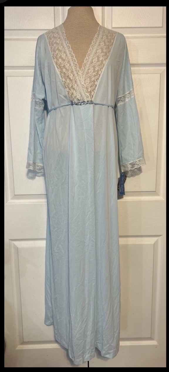 Vintage Dixie Belle Lingerie 70’s Baby Blue Satin Lace House Dress Gown Sexy NWT