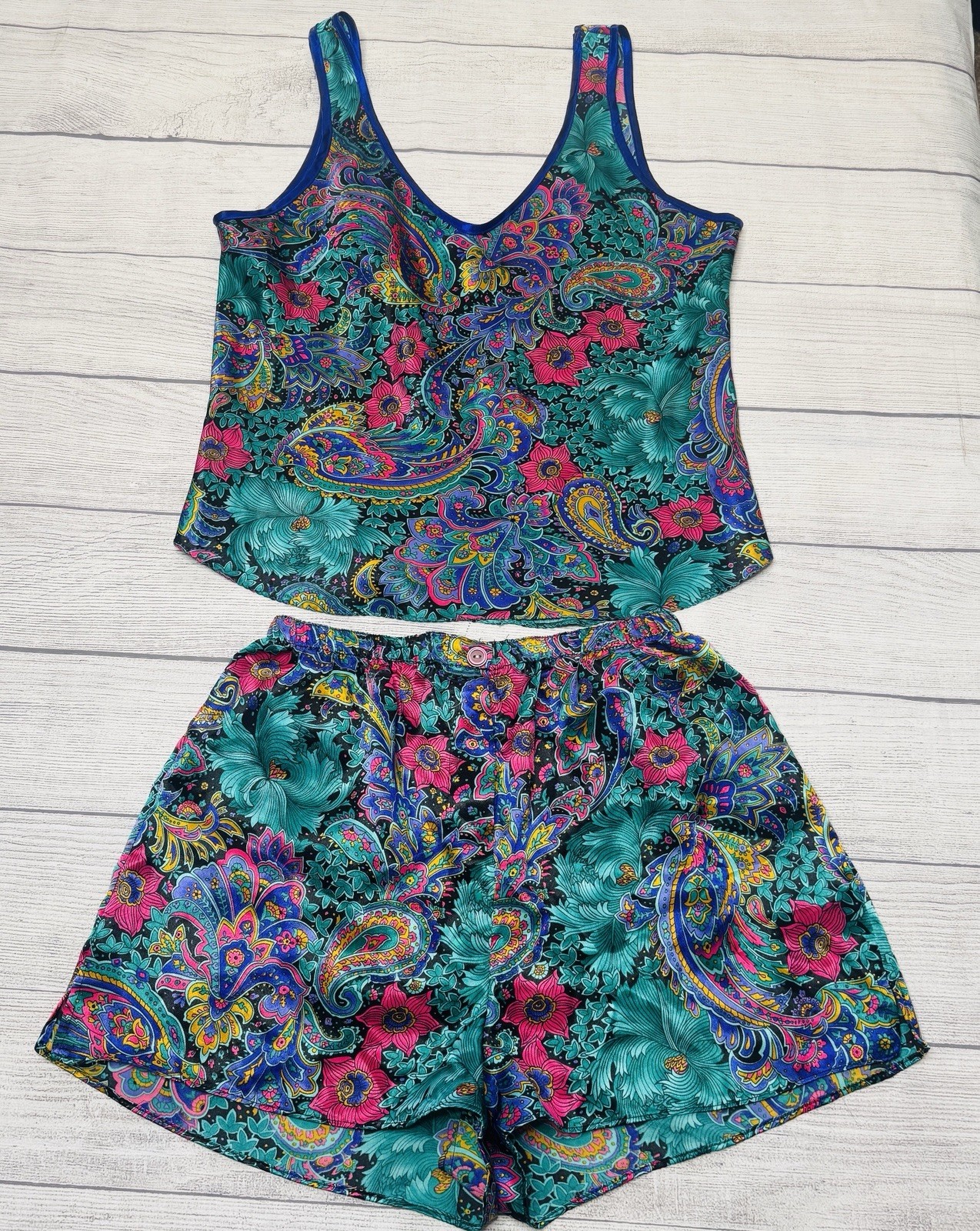 California Dynasty Vintage Floral Paisley Satin Pajama Set Shorts Tank Small USA