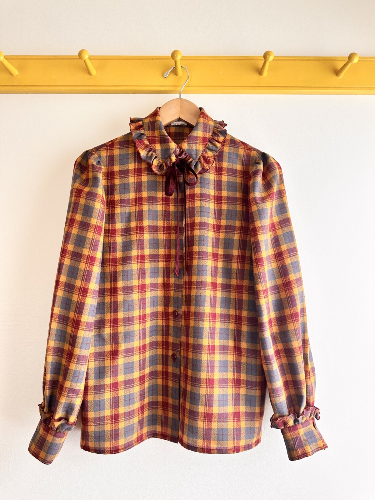 Vintage 70s GUY LAROCHE Paris fine wool plaid ruffle collar blouse top shirt S M