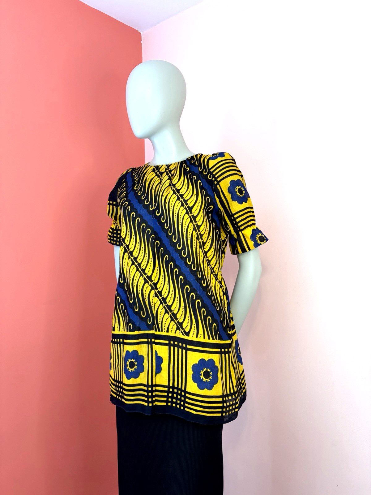 VTG 60s 70s Mod Tunic Top Blue Yellow Floral Graphic Print Flower gogo hippie L