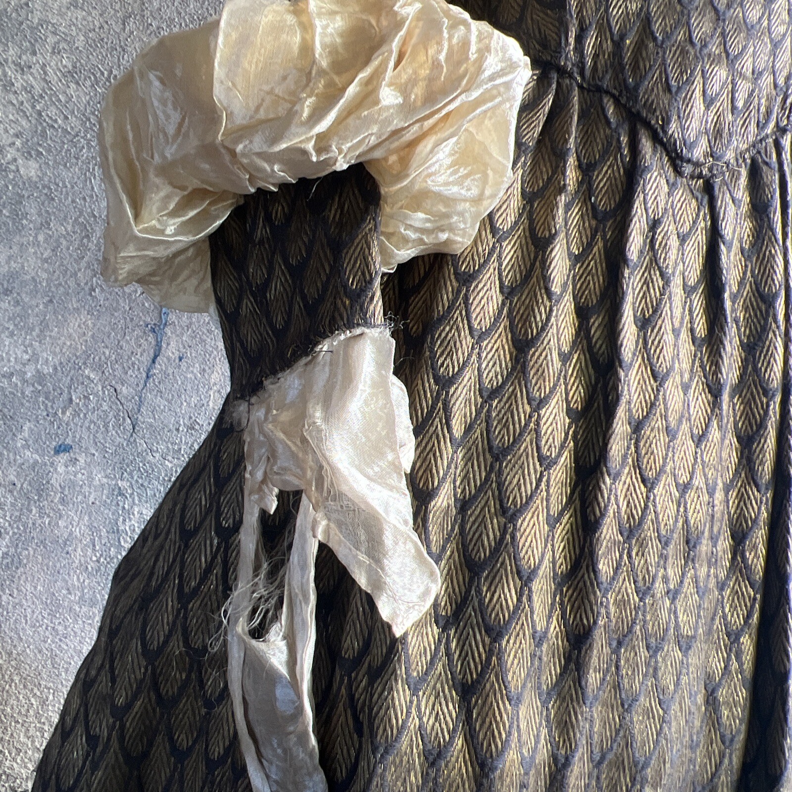Antique Edwardian Gold Lamé Fish Scale Dress Gown Puff Sleeve Costume Vintage