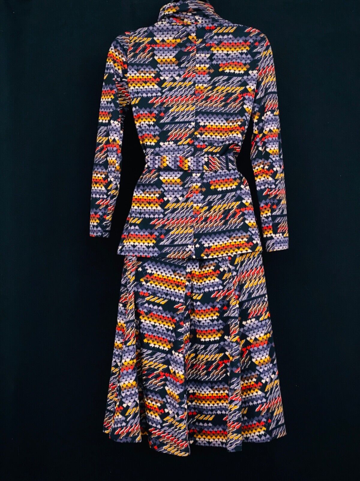 Vintage 1970s colorful cowl-neck dress set, skirt top blouse long sleeve fall S