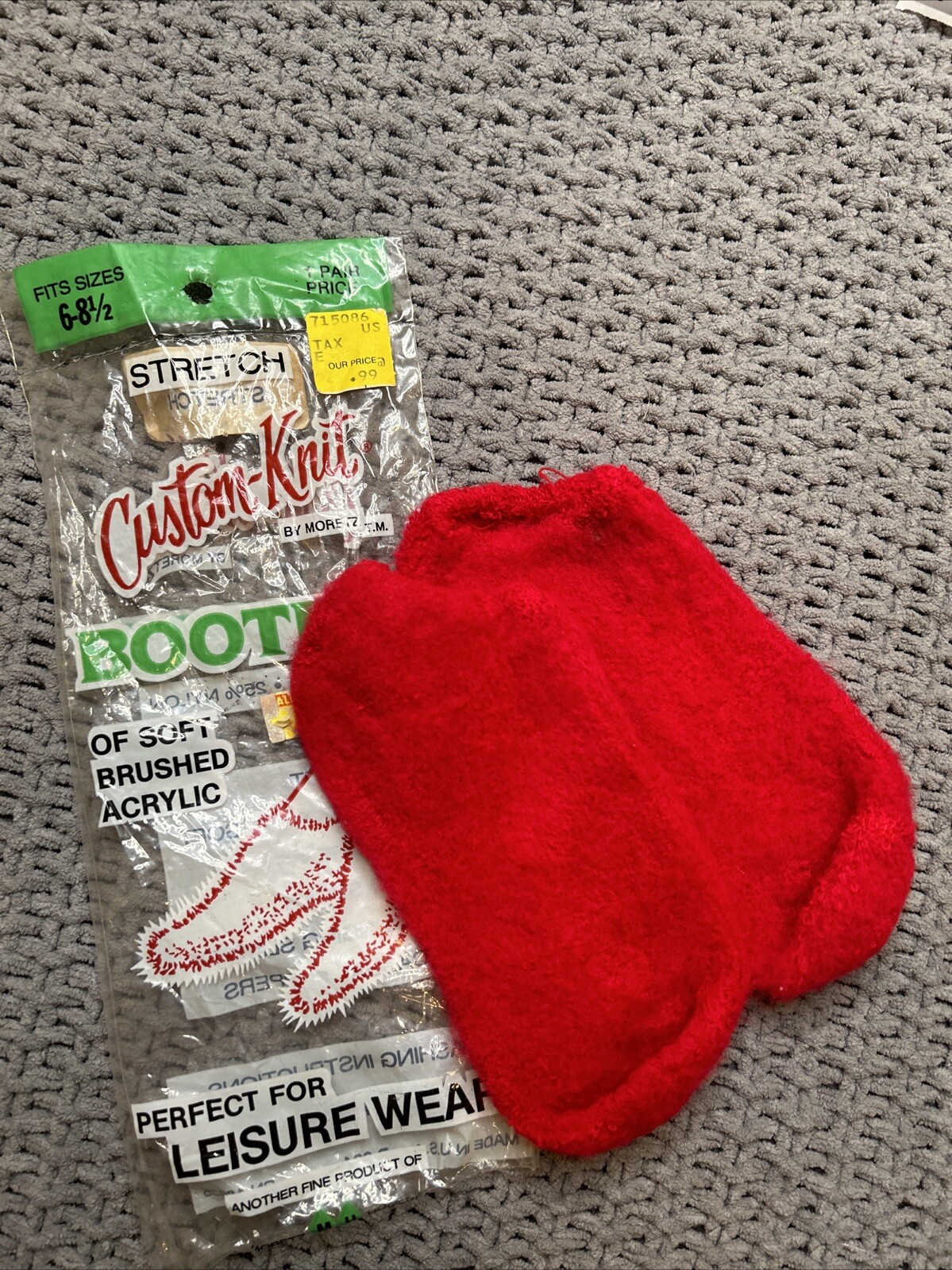 VTG Socks Fuzzy Booties Custom Knit 70s NOS 6-8.5 Shoe Size Red Acrylic USA