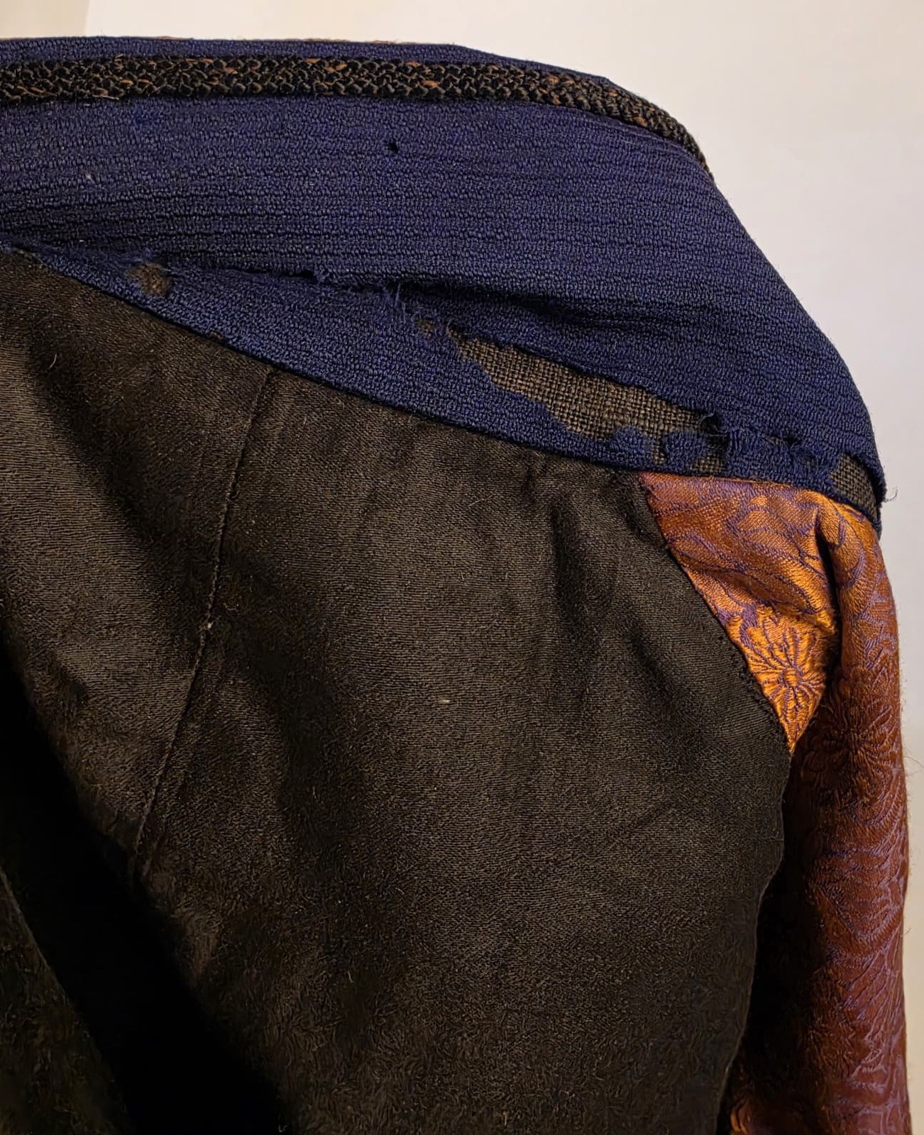 VICTORIAN 1890’S BUSTLE BACK JACKET W PUFF SLEEVES + SOUTACHE DETAIL