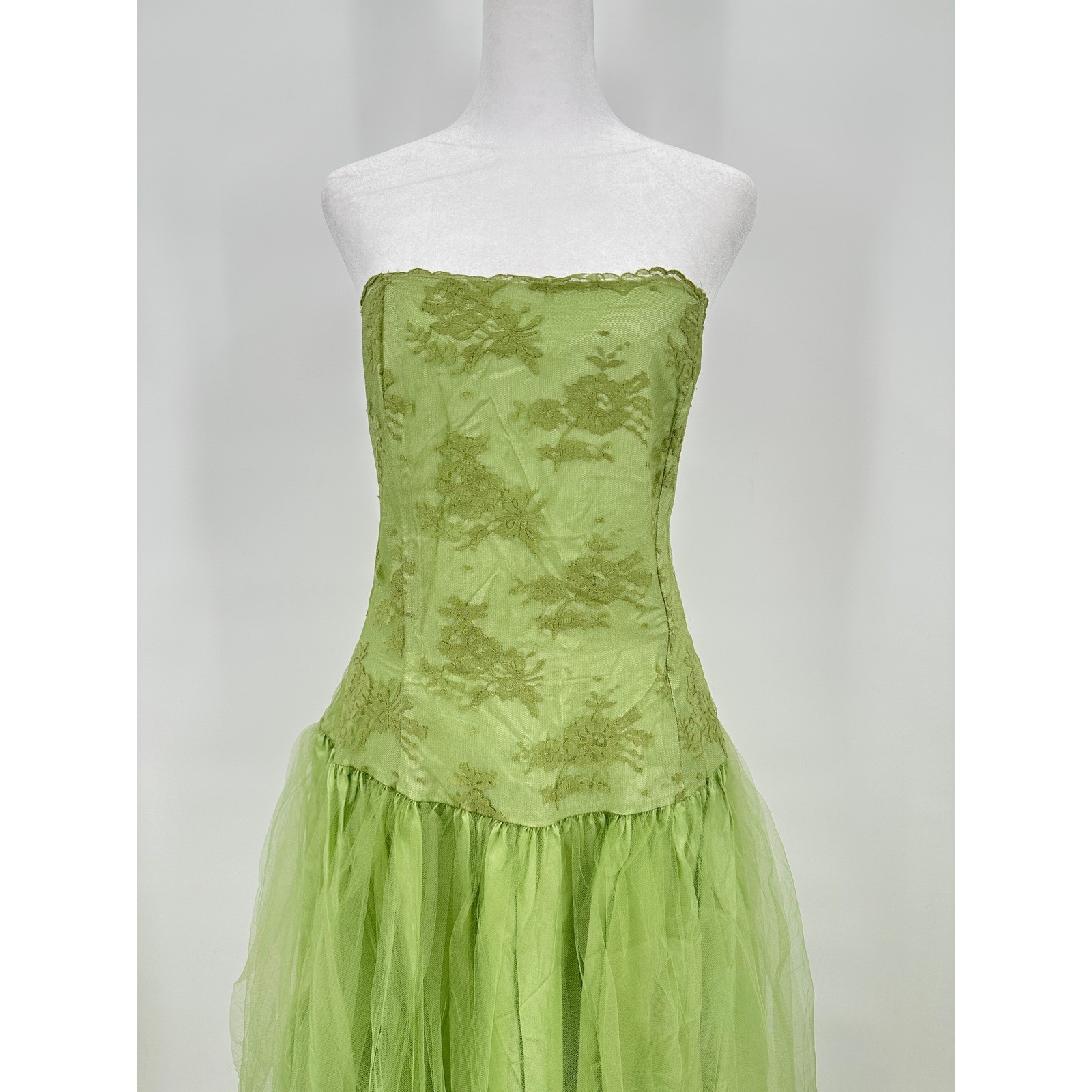 Jessica McClintock for Gunne Sax Vintage Lime Green Lace Tulle Gown Dress 13/14