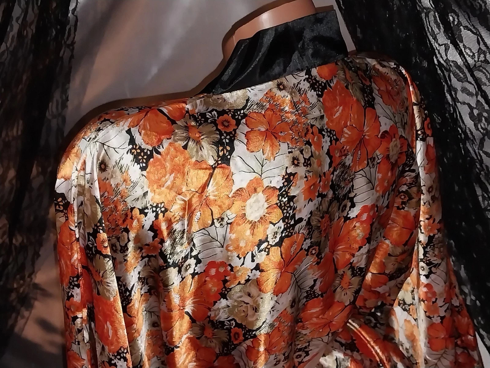 Vtg CAFTAN KIMONO SILVER ORANGE FLORAL LIQUID BALLON MAXI LONG DRESS GOWN 46 48