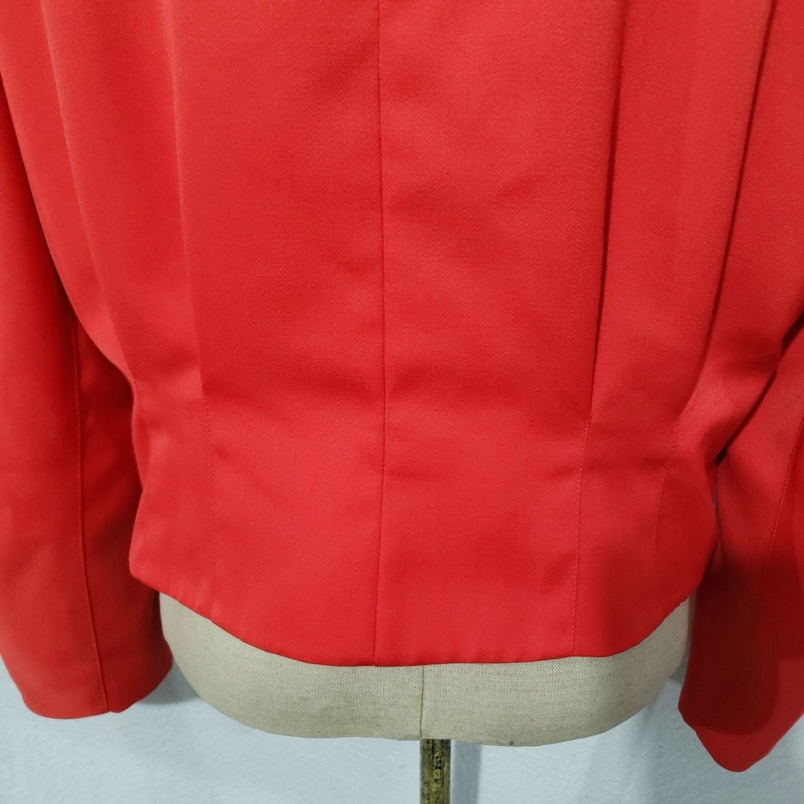 Vtg Mondi Red Wool Blend Cropped Embroidered Jacket Cardigan Germany 44/US L/XL