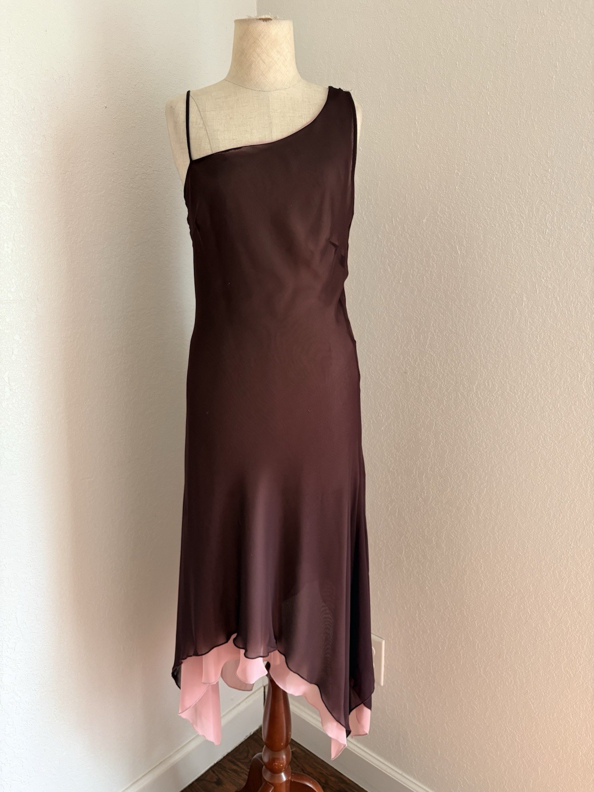 VINTAGE Y2K Forever 21 sheer Flutter Maxi Asymmetrical Hem Dress Plum Pink M