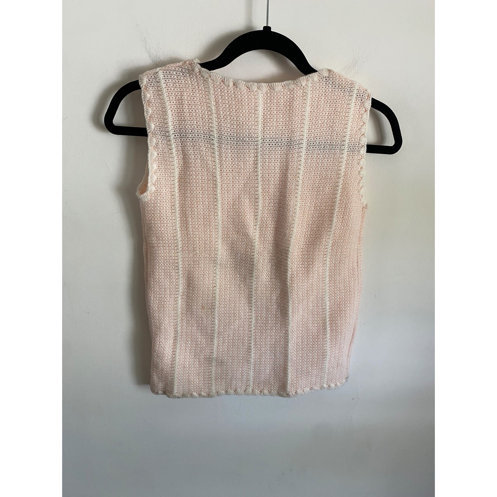Vintage Deadstock Pink Cream Knit Sweater Vest Scalloped Crochet Trim Small