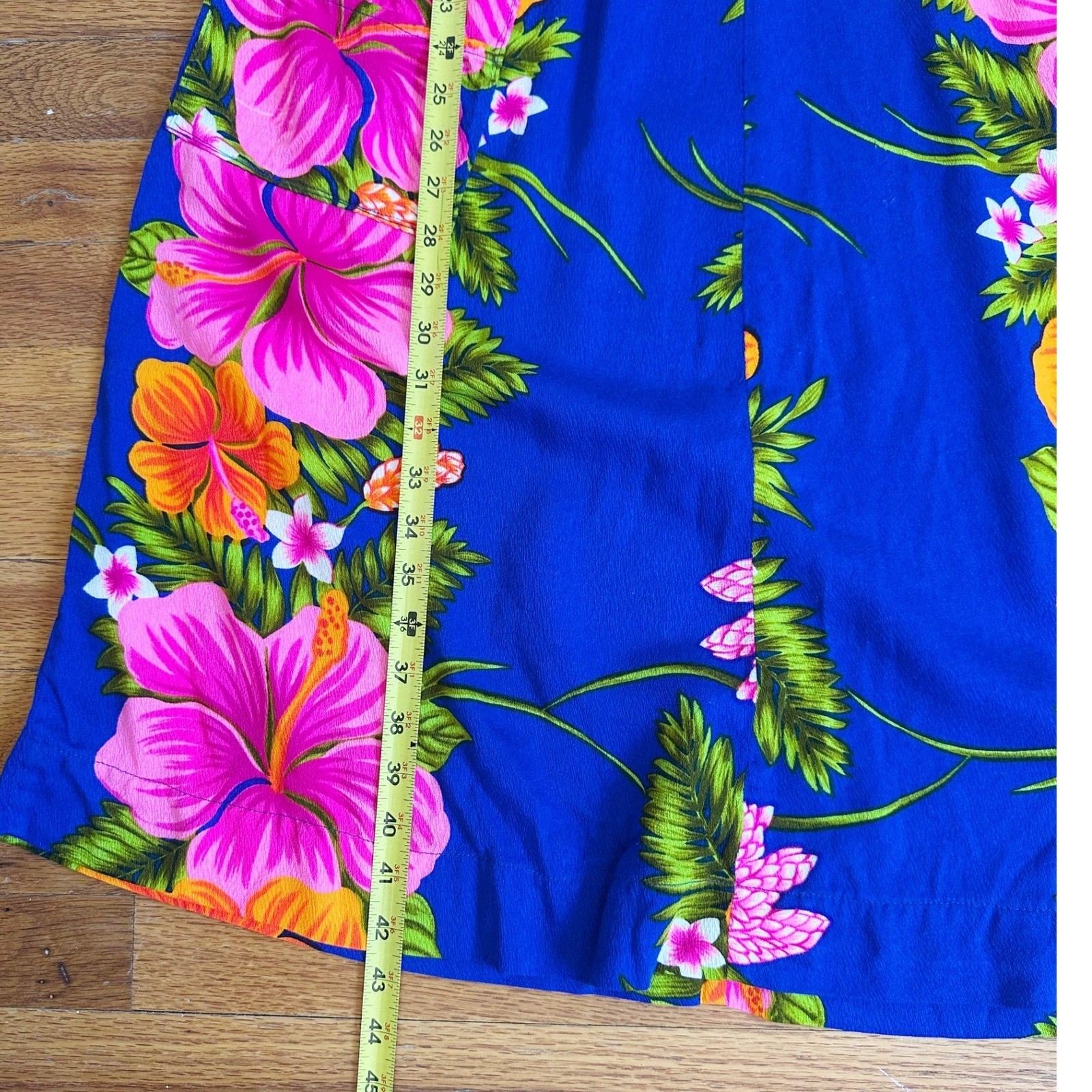 Vintage Pomare Hawaii Muumuu Dress Hibiscus Floral Medium Tiki Vacation Resort