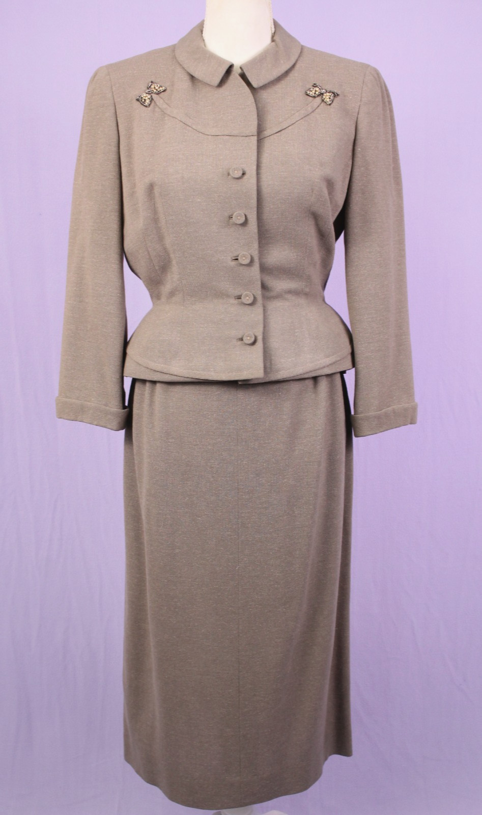 VTG Women&rsquo;s 50s 2 Pc Gray Beaded Jacket & Skirt Dress Suit / Set Sz S/M 1950s