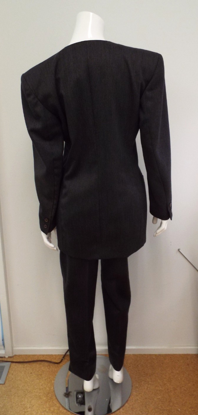 Vintage 1980s Claude Montana Gray Wool Pant Suit Jacket Blazer Shoulder Pads SM