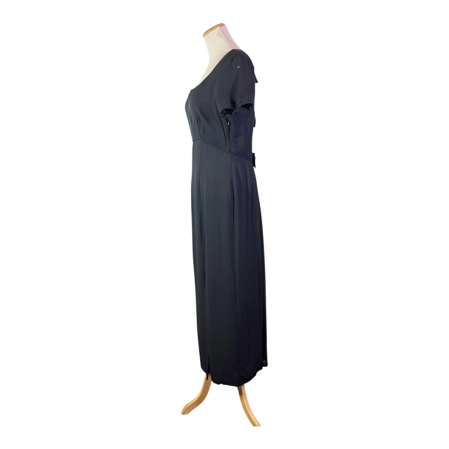 Vintage Jeffrey & Dara Evenings Size 10 Black Gown Back Cutouts