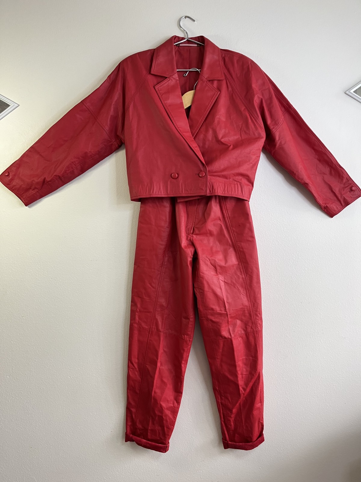 Vintage 1980s Cherry Red Genuine Leather Cropped Jacket & Pants Set Size 36