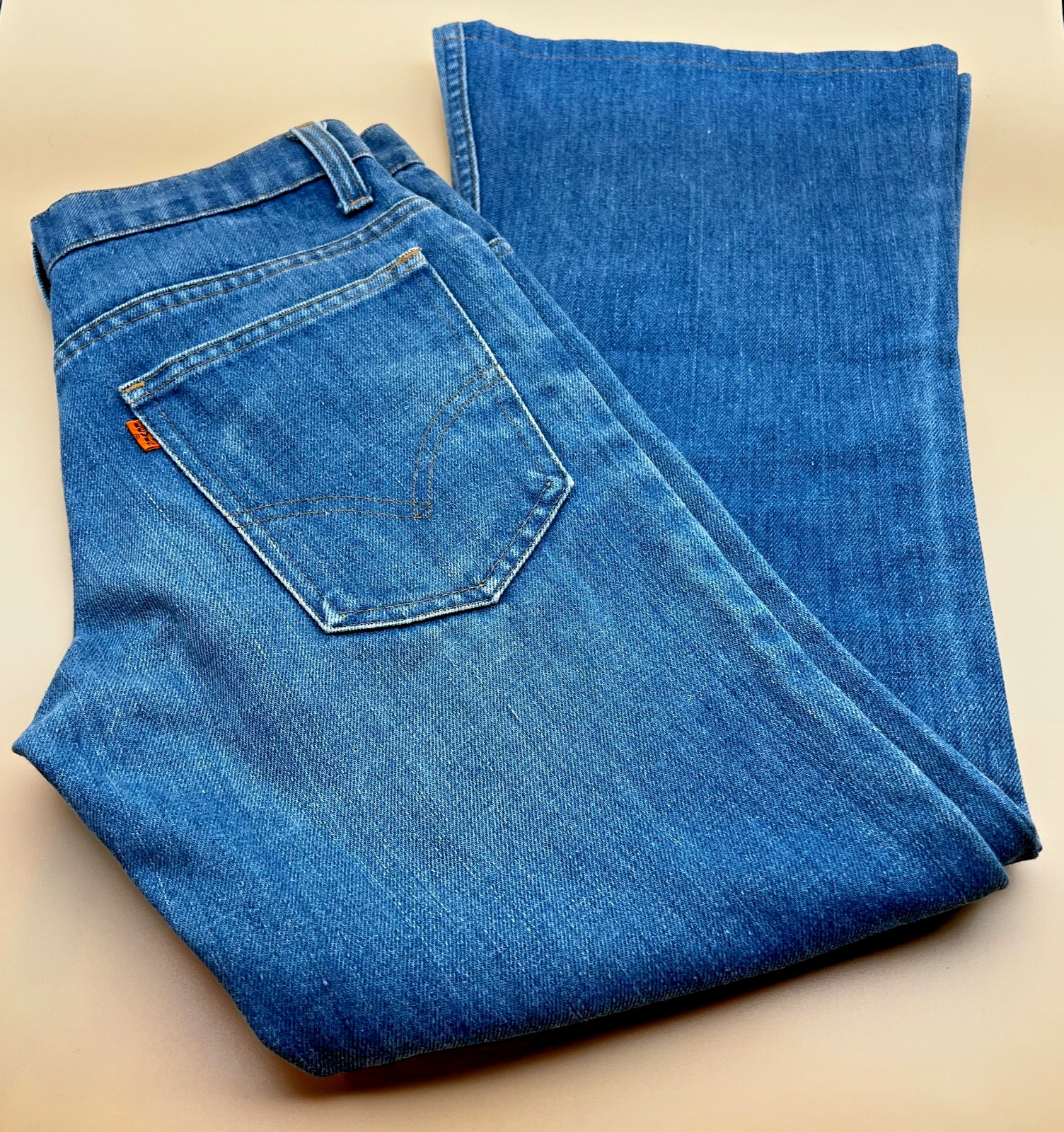 Vintage 70s Levi&rsquo;s 689 Orange Tab Flare Bell Bottom Talon 42 W26 L31 (Fits L27)