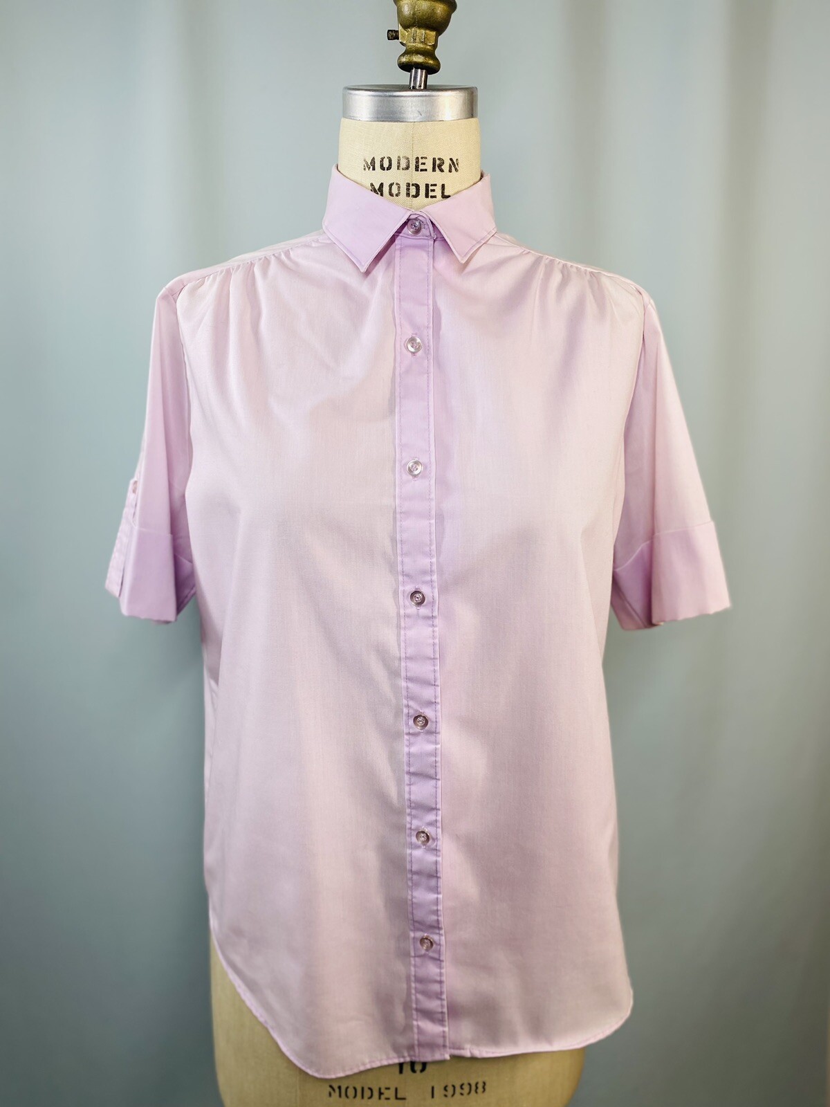 Vintage Blouse SIZE MEDIUM lavender purple short sleeve 70s 80s LAND N&rsquo; SEA