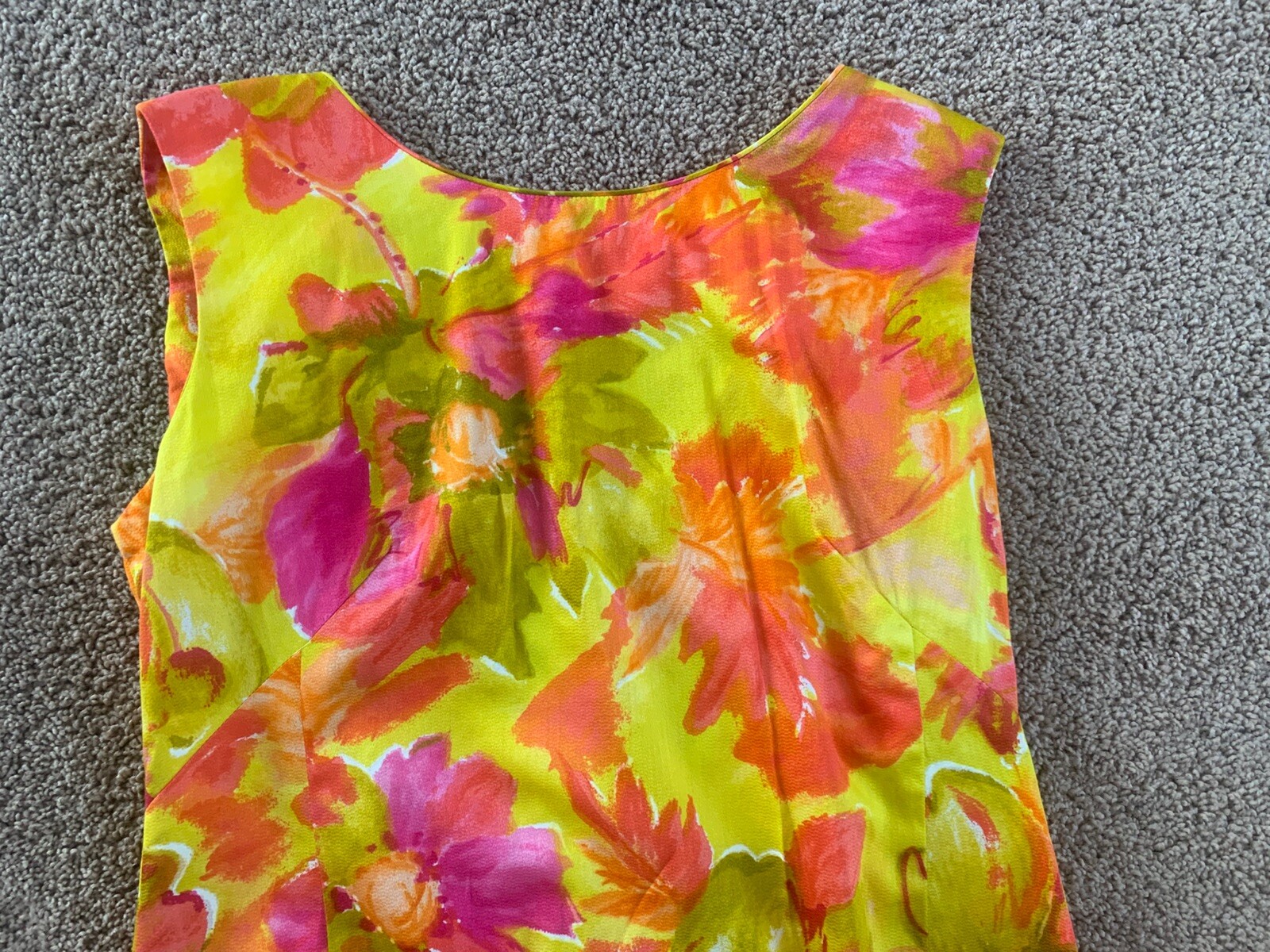 Vintage Hawaiian Togs Orange/Yellow Floral/Tropical Aloha Sheath Dress 38&Prime; Chest