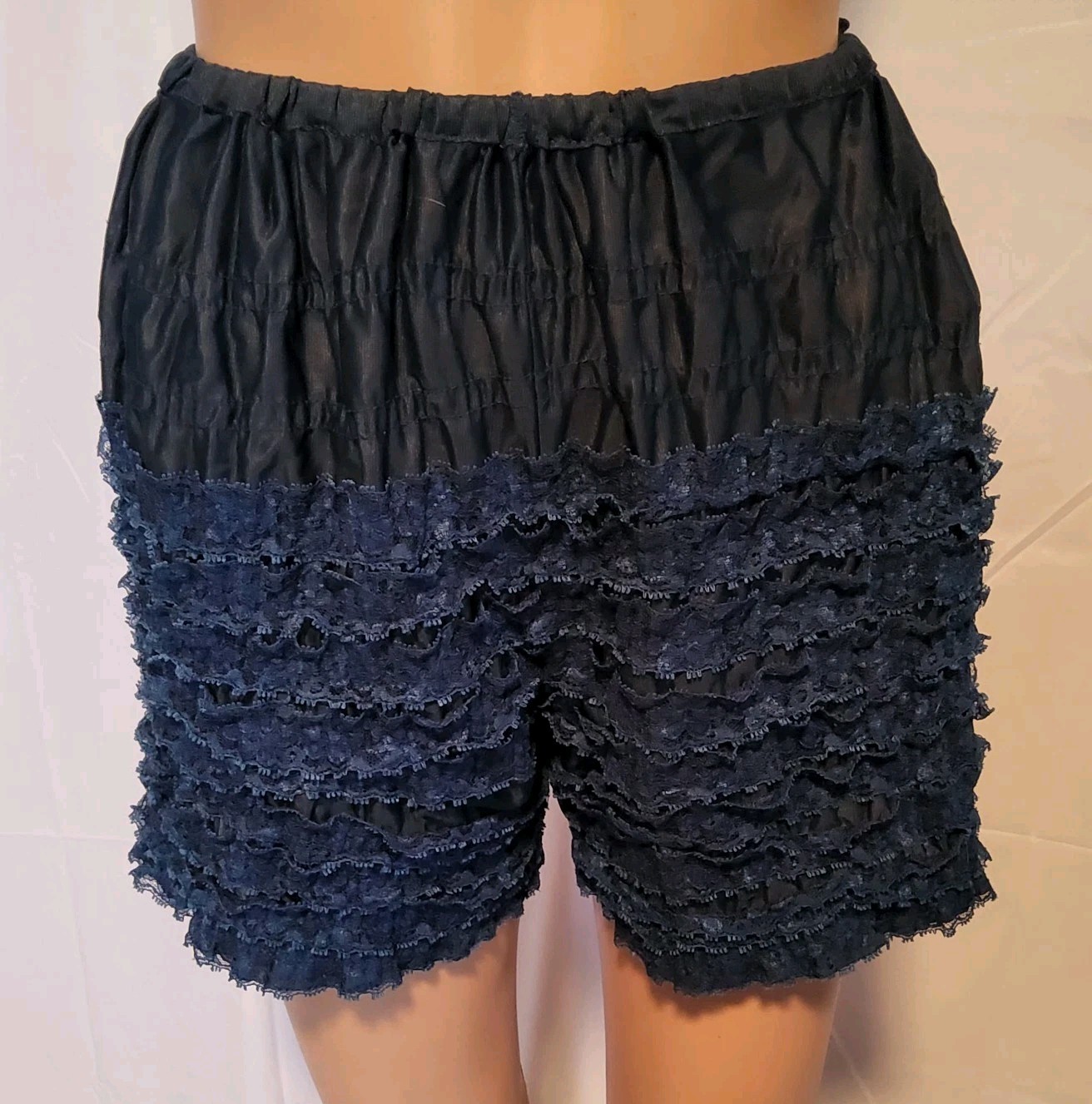 Vtg 20.5” Square Dance Rockabilly Petticoat Navy Blue Md. 26-34&Prime;W Pettipants