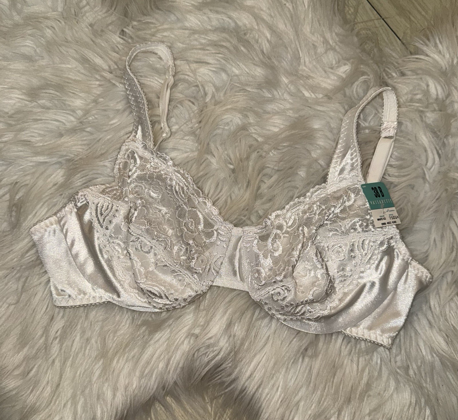 Vintage Vassarette 75-014 Lace and Satin Bra Unlined Underwire Womens 38B White