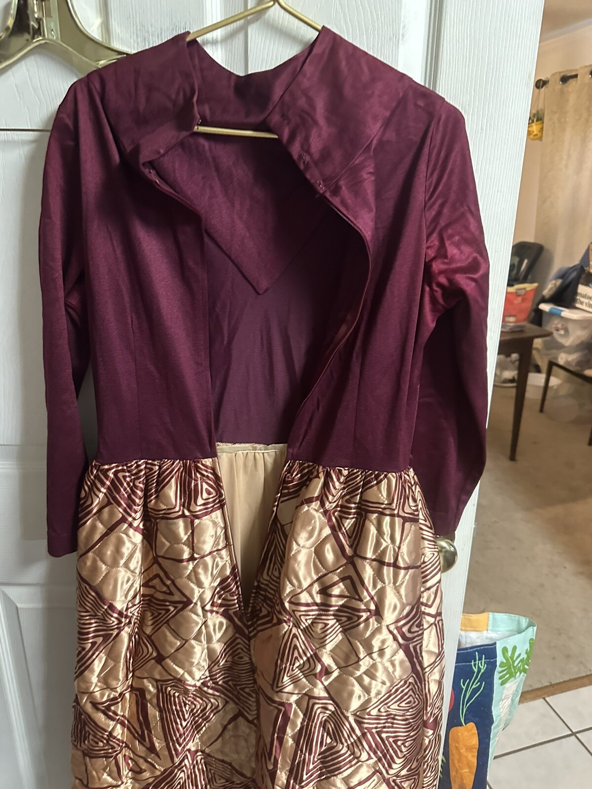 VNT 60s 70s Quilted Maxi Mod Hostess Dress House Red Burgundy Zip Med 36 Bust