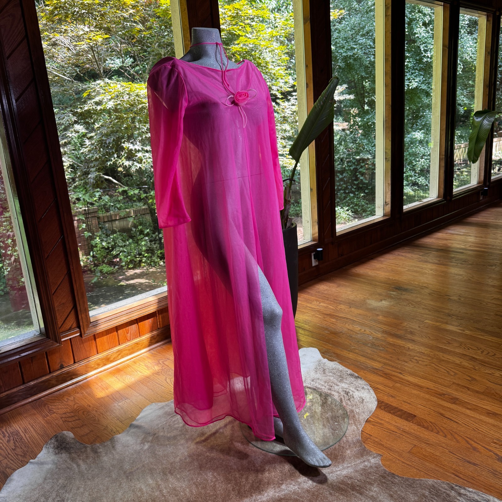 Vintage 60s 70s Hollywood Vassarette Glamour Peignoir Robe Sheer Loungewear 34