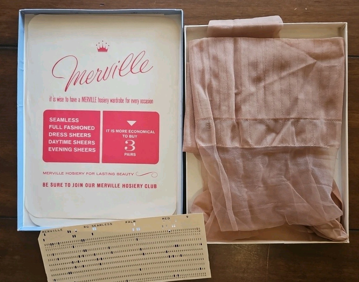 Treadwell Vtg Stockings Seamless size Medium Nylon Hosiery Suntan