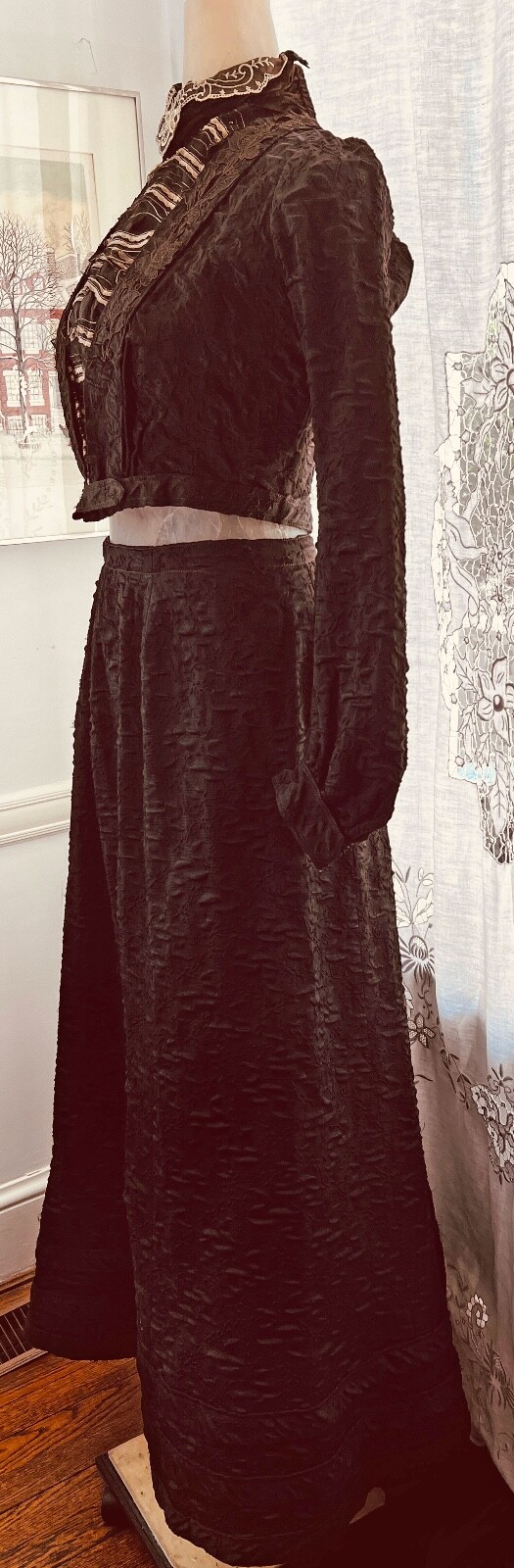 Antique Victorian Black Silk Brocatelle Walking Morning Suit C. 1870 ZZ062