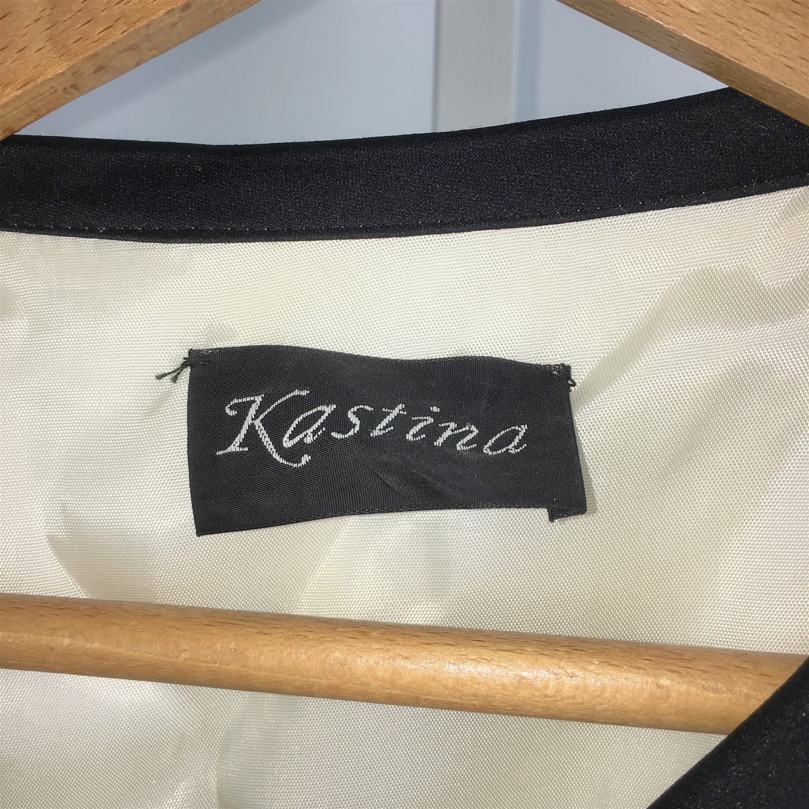 Vtg 1980s Kastina Blazer Jacket White Black Trim Dressy Sz 10 Peplum Bust 36&Prime;