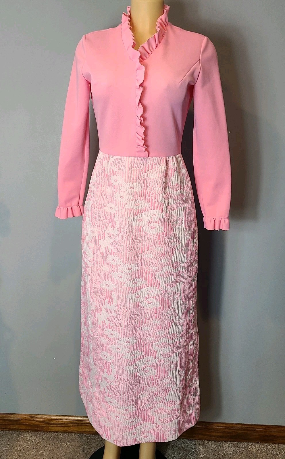 VTG Bleeker Street Dress Sz Small 60s 70s Pink Floral Ruffle Coquette Regency