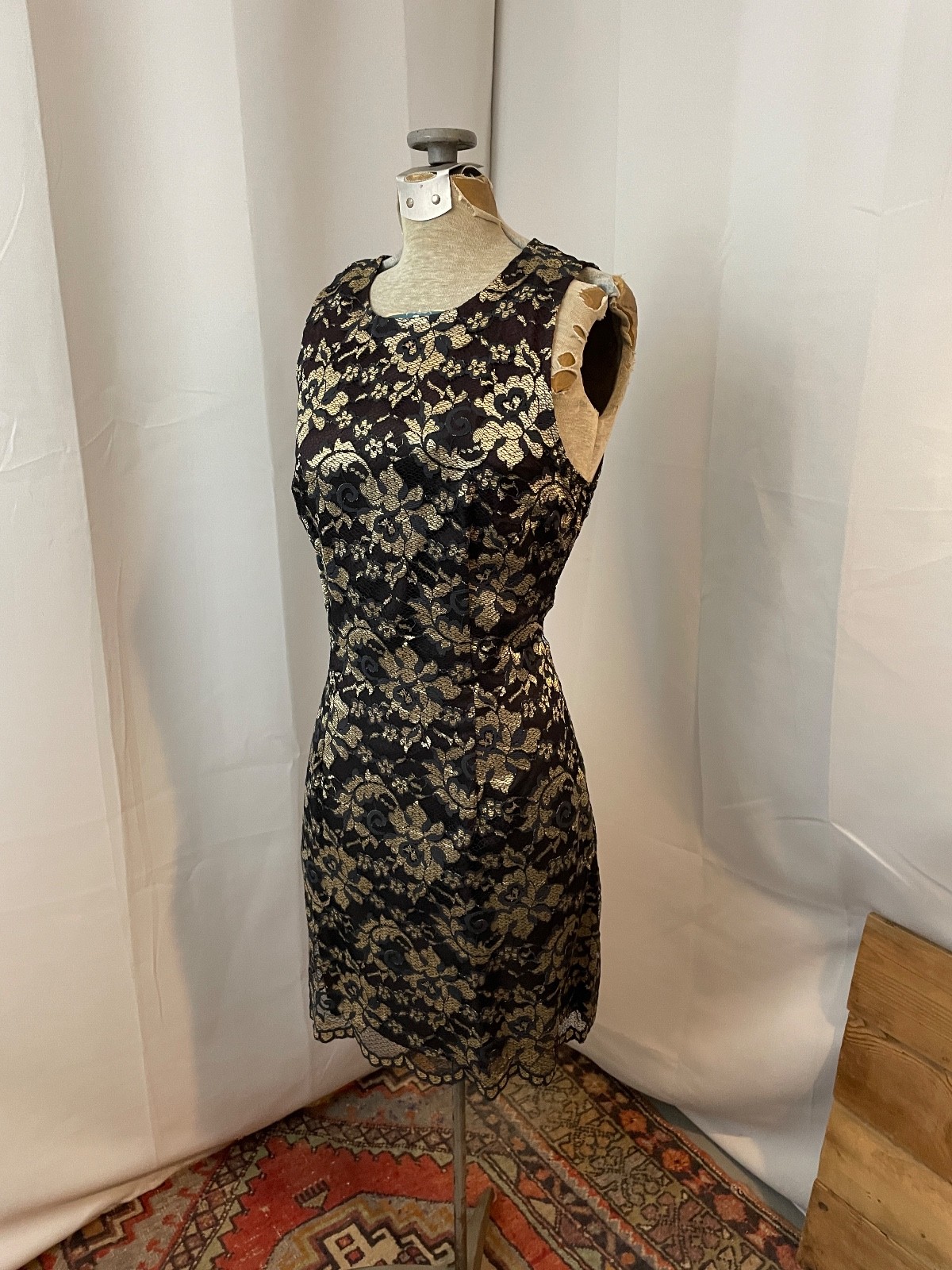 Black and Gold lace Mini Cocktail Party Dress 1980s Vintage My Michelle 9 10 S