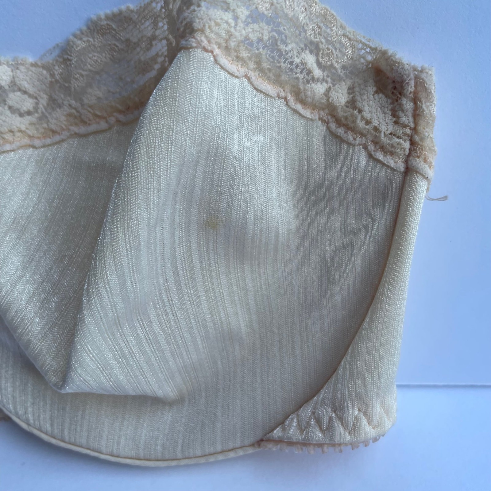 Vintage 1980&rsquo;s Warner&rsquo;s Underwire Strapless Bra 34B Nude Style 1120 RN16396