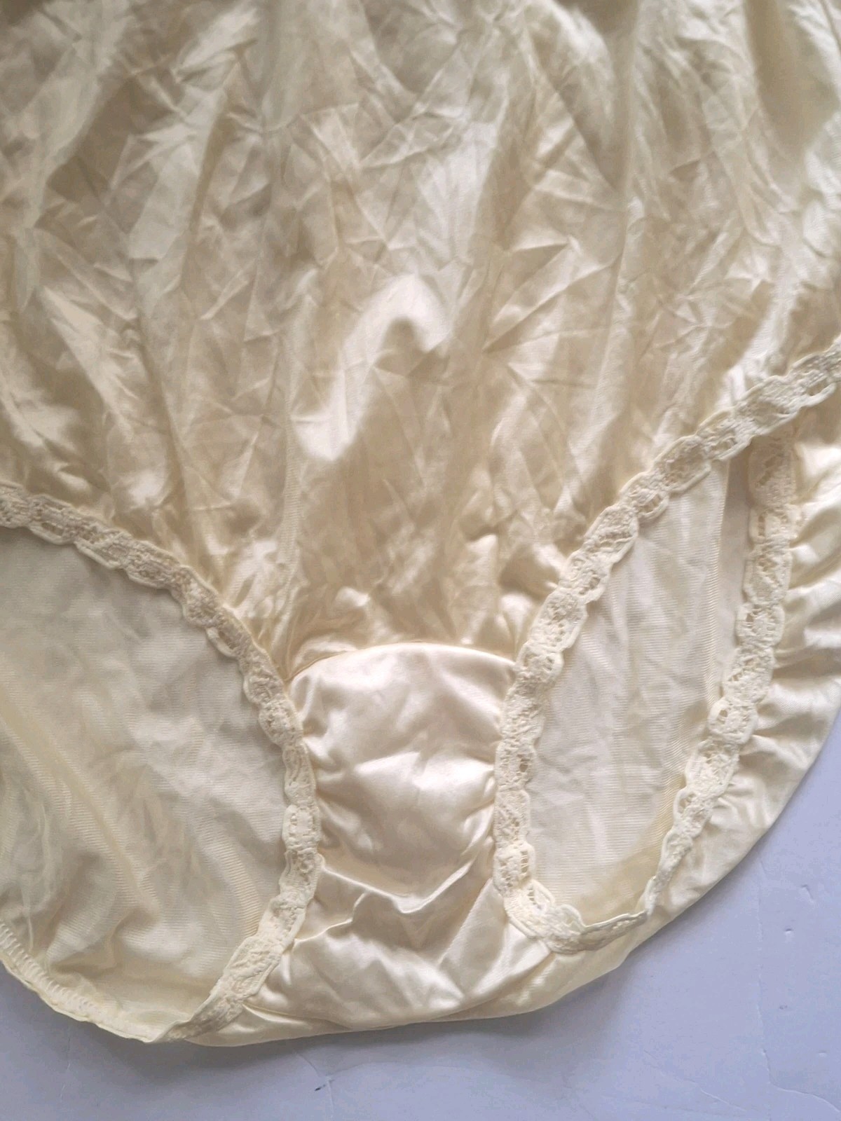 Vintage Secret Expressions Granny Panty Full Brief Sz 7 Yellow High Waist Lace