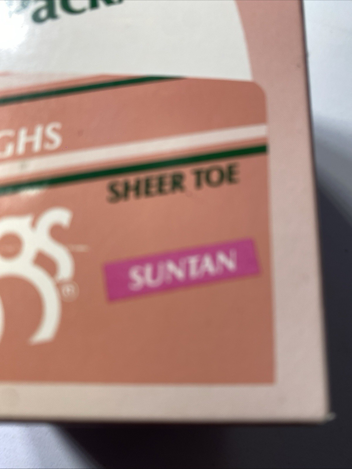 Leggs Everyday Knee Highs ,Sheer Toe ,8 Pair Suntan NEW