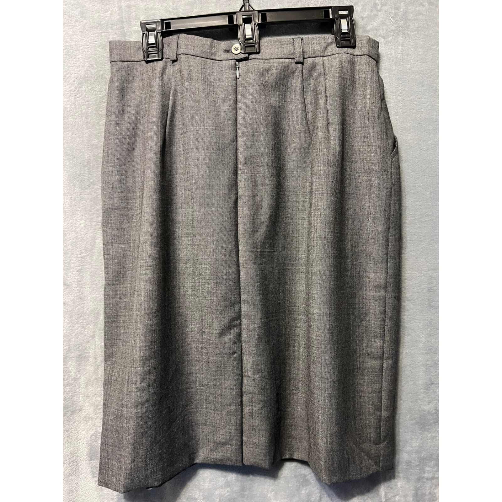 Escada Margaretha Ley Gray Wool Skirt Suit 42 Career Blazer Set Vintage Mint