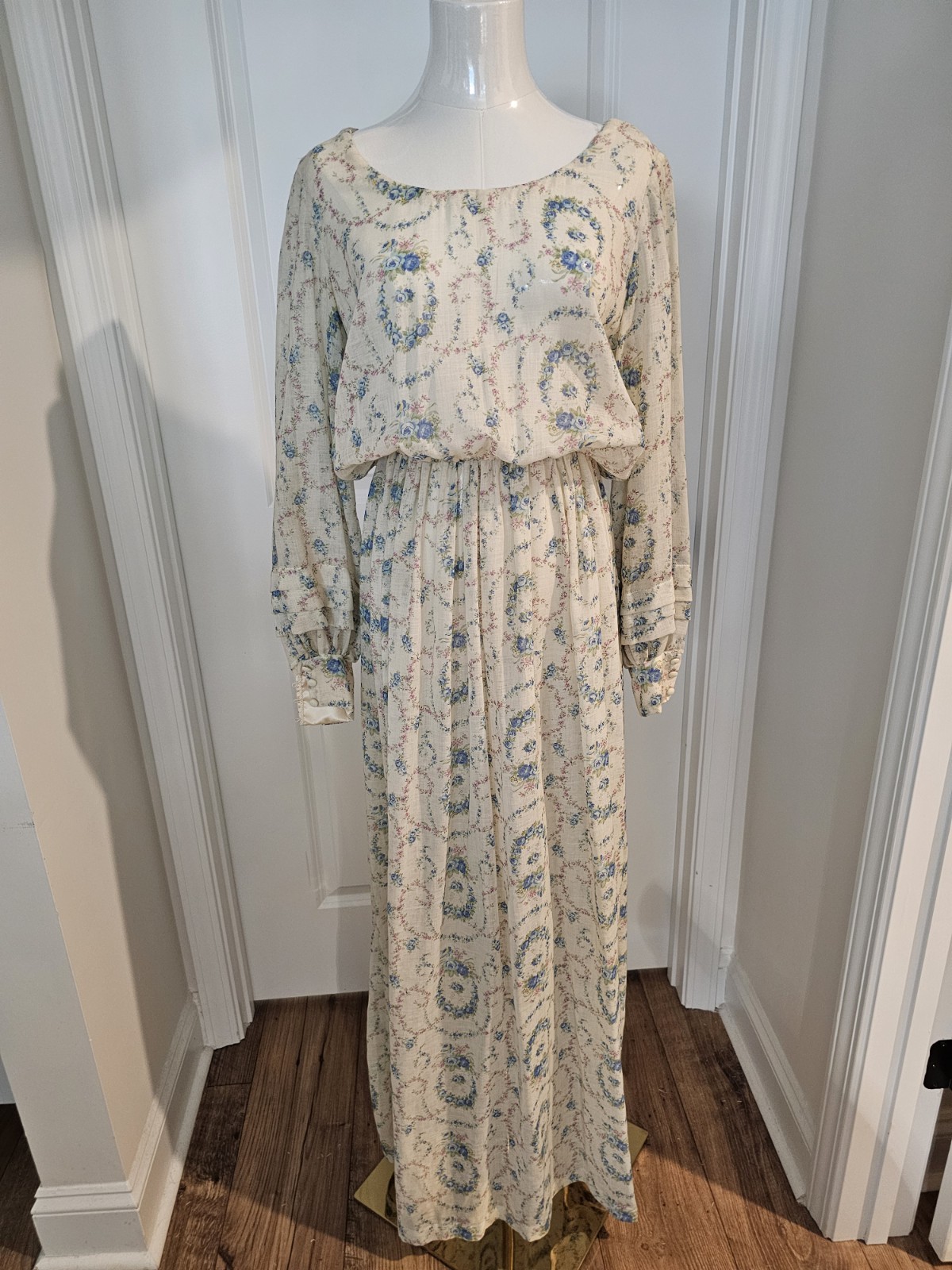 Vintage 1980 Cotton Delicate Floral Print Tailored Maxi Dress w/Satin Under Slip