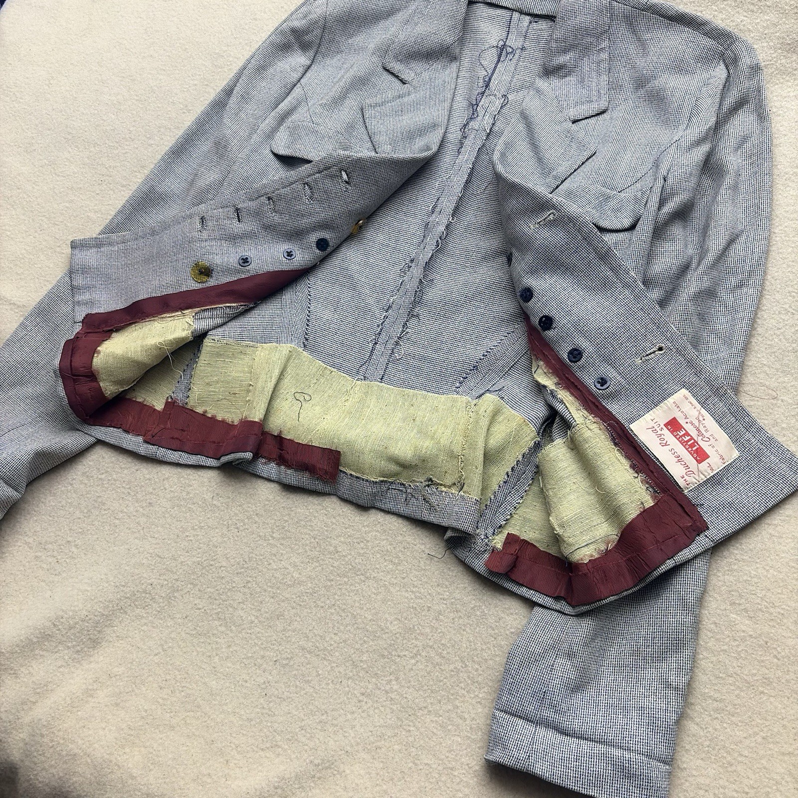 1950’s Duchess Royal Suit Jacket M Rayon Acetate Women’s Fashion Belt Back
